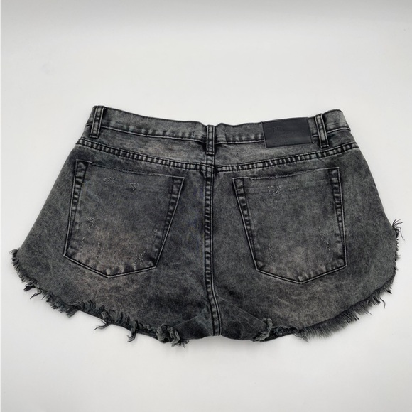 One Teaspoon Rollers Destroyed Denim Jean Shorts Coal Black Wash - Picture 13 of 15